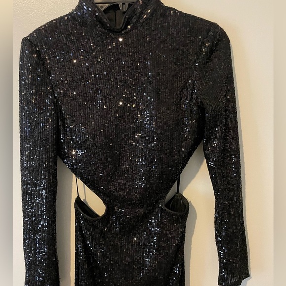 Nwot La Femme - 28771 Sequined Long Sleeve High Neck Fitted Dress - Picture 4 of 5